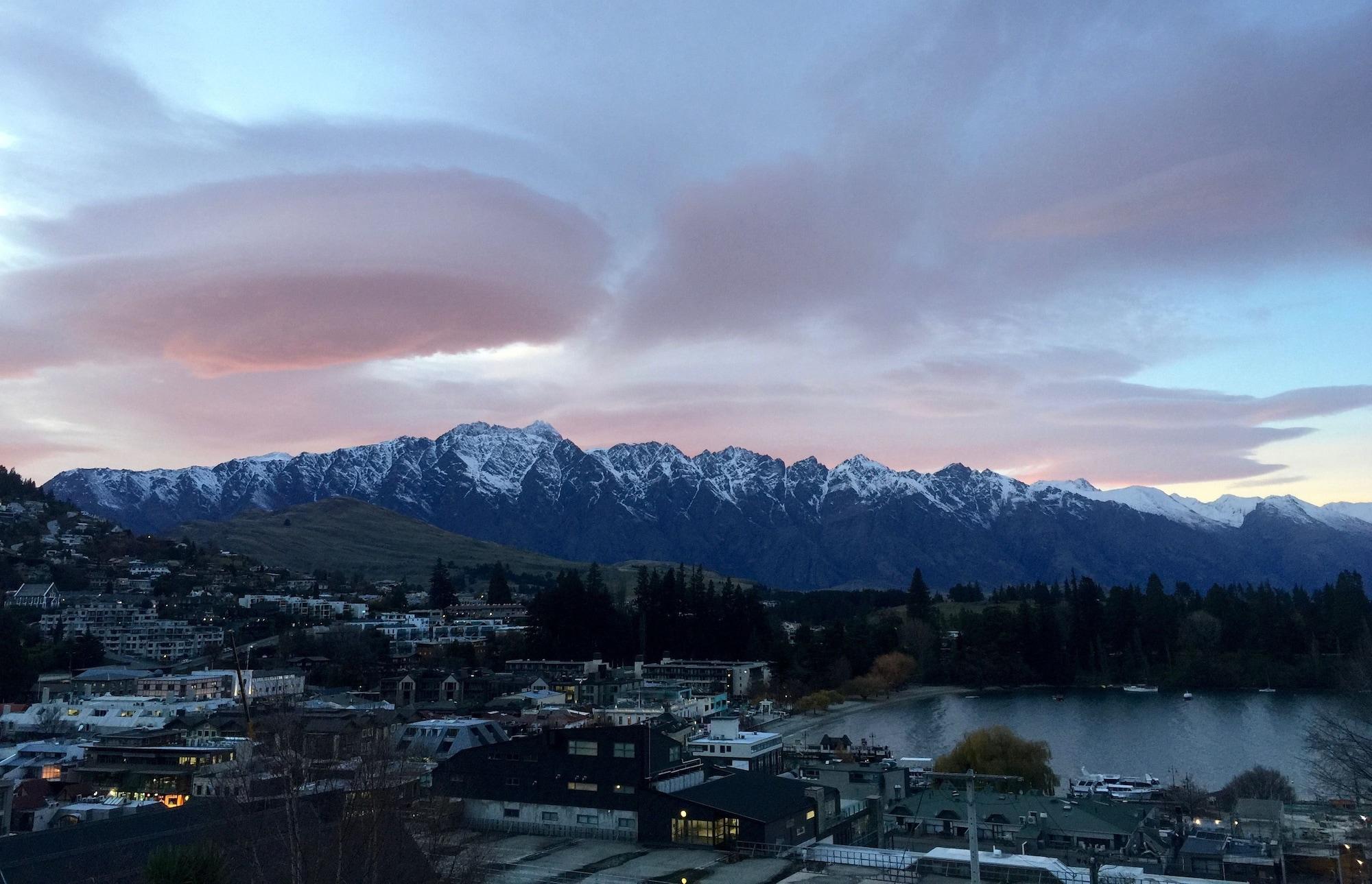 Browns Boutique Hotel Queenstown Dış mekan fotoğraf